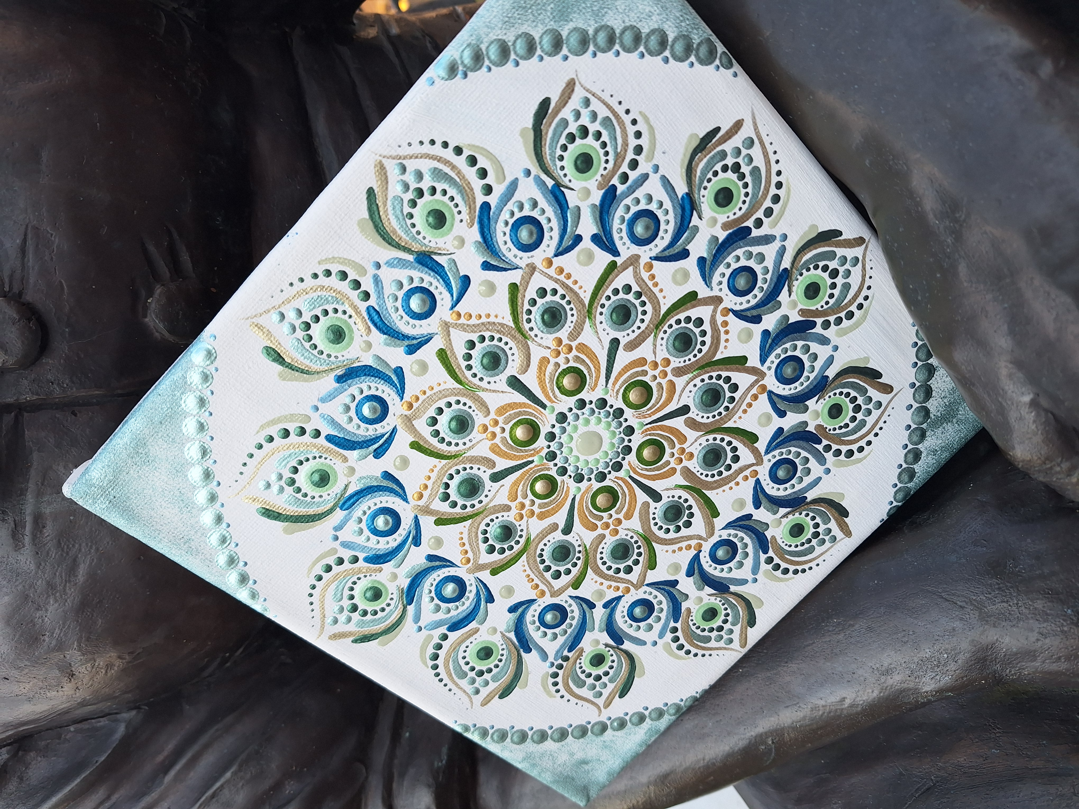 Fényforgó mandala - kézzel festett, egyedi pontozott mandala 20x20 cm