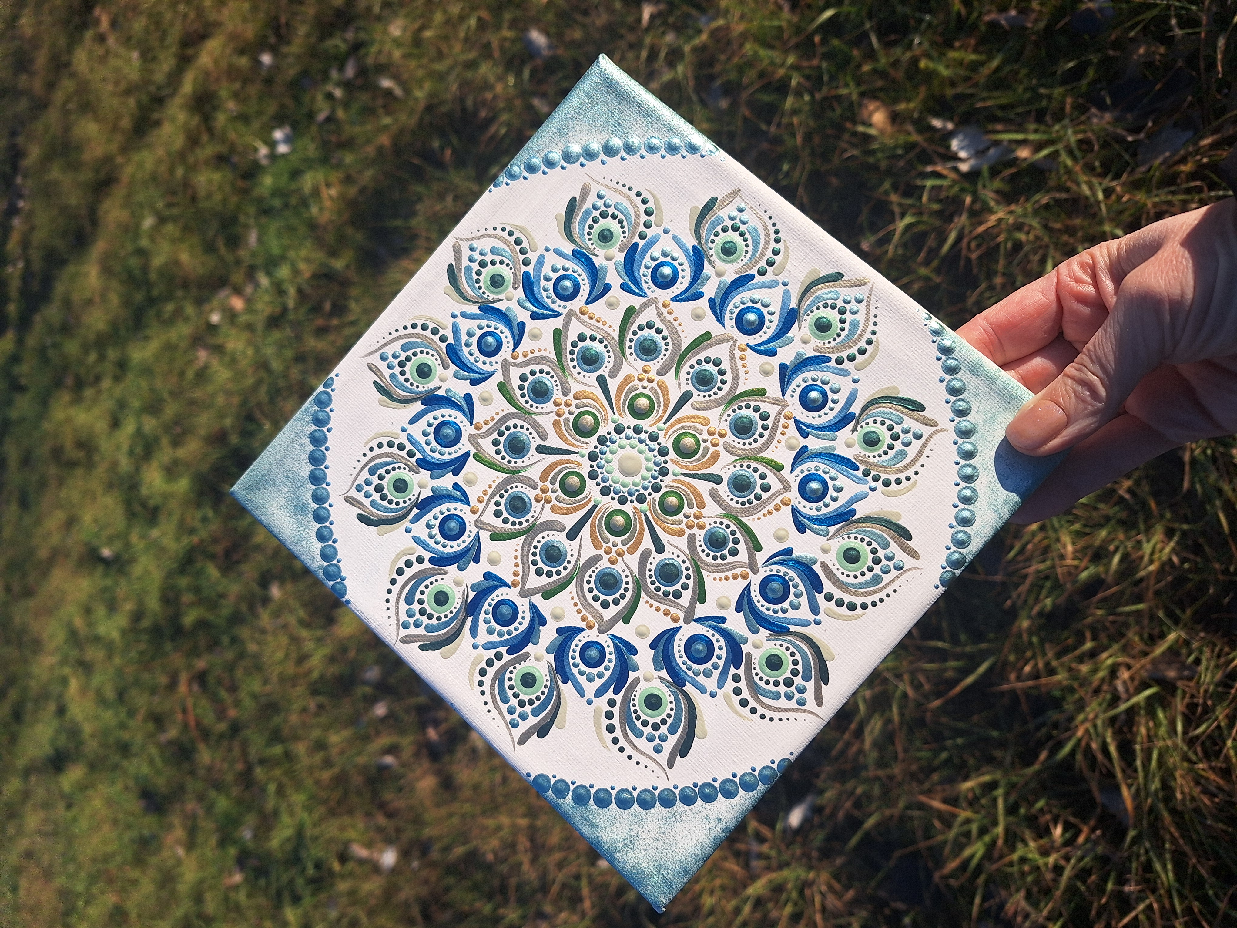 Fényforgó mandala - kézzel festett, egyedi pontozott mandala 20x20 cm